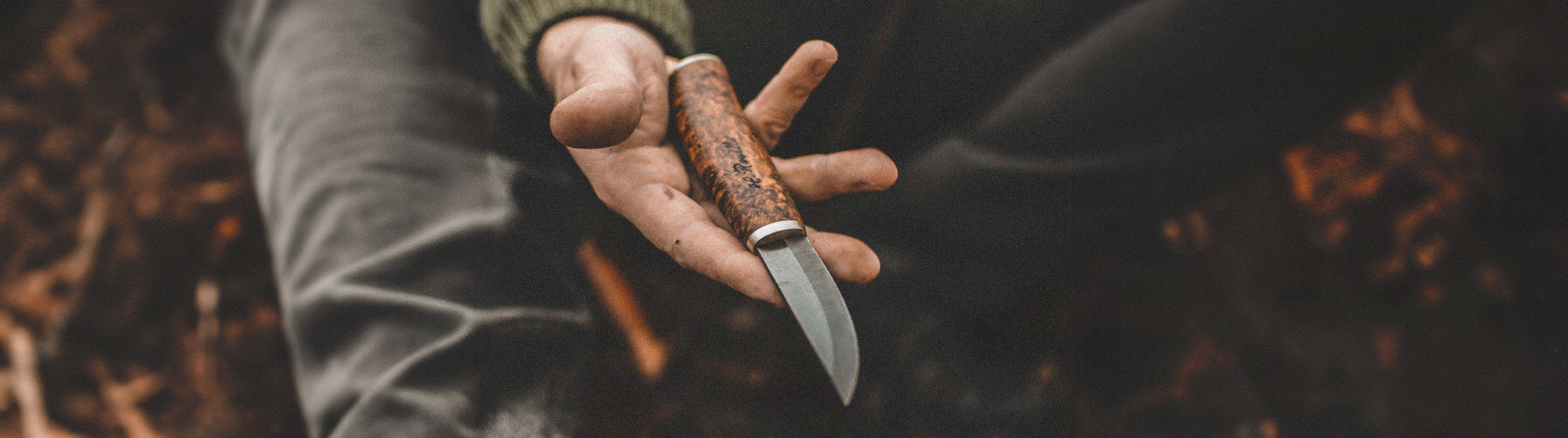 Roselli Hunting Knife with dark curly birch handle 