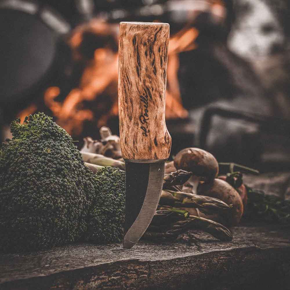 Short Hunting Knife | Premium Carbon Steel Blade | Roselli Finland